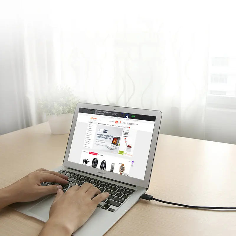 UGREEN USB 2.0 Active Extension Cable 25M Built-in Signal Booster Repeater A Male to Female Webcam Security (10325) Ugreen