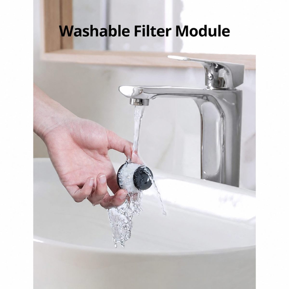 Cleaning the removable filter of the UGREEN 80645 handheld vacuum