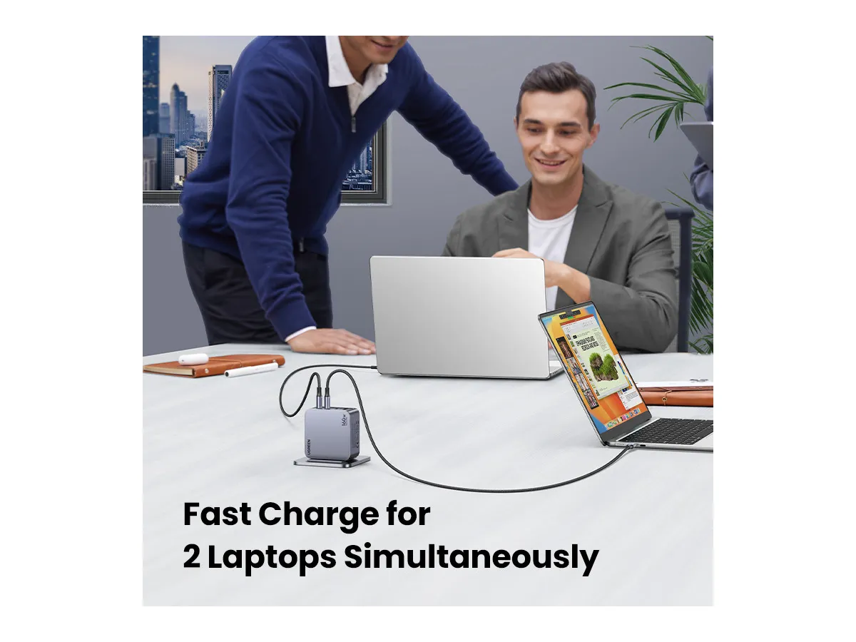 UGREEN Nexode Pro 160W GaN Charger 4-Port Desktop Station 3 USB-C 1 USB-A with Cable MacBook Pro iPhone 15 iPad 25877 Ugreen