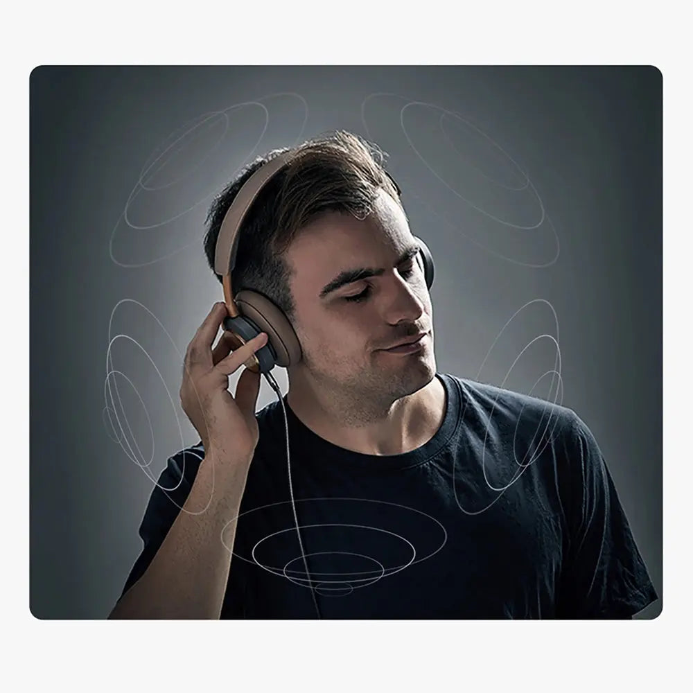 UGREEN 2M 3.5mm পুরুষ থেকে পুরুষ স্টিরিও অক্সিলিয়ারি অডিও কেবল গোল্ড-প্লেটেড মেটাল কেস ব্রেইডেড কেবল গাড়ি, হোম স্টিরিও, হেডফোন, স্পিকার, MP3, বিটস, আইফোন, আইপড, আইপ্যাড, সনি ইত্যাদির সাথে সামঞ্জস্যপূর্ণ (50363)