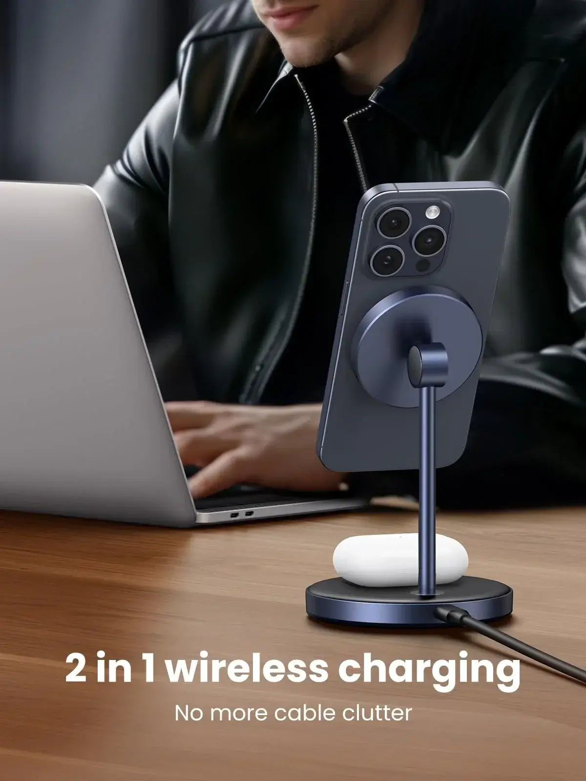 UGREEN MagFlow wireless charger phone and earbud charging zones