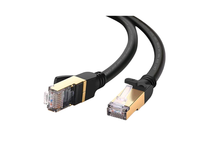UGREEN 11273 black 10m Ethernet cable connector view